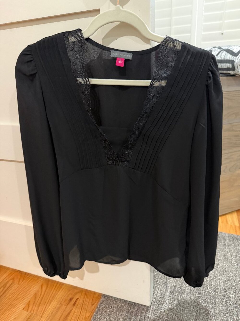 Vince Camuto, Size M, Black Flowy Blouse